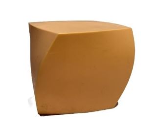 FRANK GEHRY FOR HELLER ORANGE CUBE SIDE TABLES | MID MOD MID CENTURY MODERN DESIGNER ARCHITECT INDOOR OUTDOOR VINTAGE FURNITURE COLLECTOR POP ART DECOR
-17" X 19" X 19"
-VERY GOOD VINTAGE CONDITION, CONSISTENT WITH AGE AND USE, MARKS TO SIDE, WEAR
-DP5121