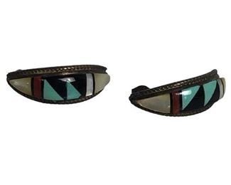 VINTAGE SOUTWESTERN DESIGN PIERCED EARRINGS 1"
- SILVER WITH MULTICOLOR INLAY
- GOOD VINTAGE CONDITION