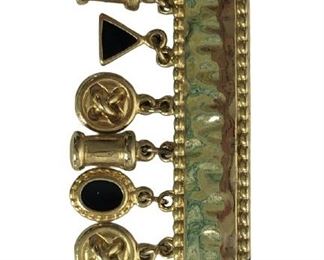 VINTAGE GOLD BAR PIN WITH SEWING CHARMS 2"
- VERY GOOD VINTAGE CONDITION