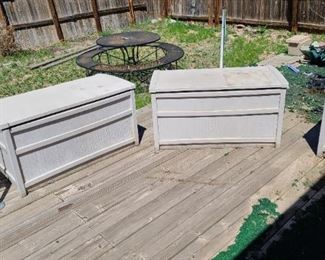 patio storage chests