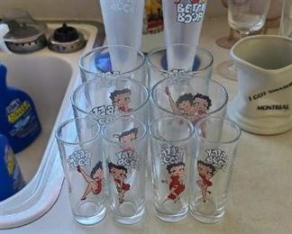 Betty Boop Glassware