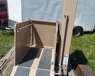 Vertical Platform Lift