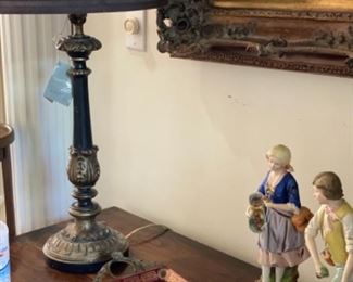 Designer lamps with silk shades, porcelain figurines 