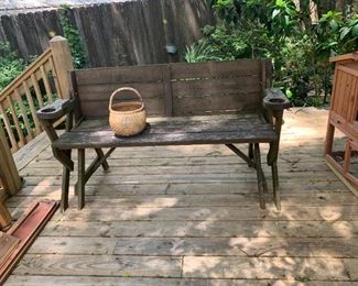 bench that converts to small picnic table