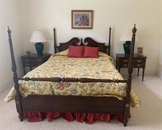 Ethan Allen Georgian Court  4 Poster Bed