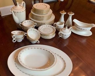 Lenox China Romance Pattern