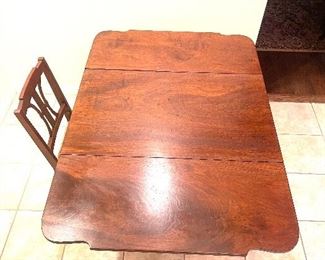 Terrific Drop Leaf Table with Single Drawer