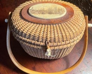 Vintage Nantucket Scrimshaw Basket Made By  Barlow
