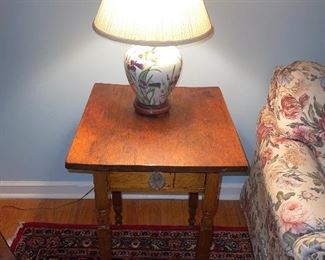 Wonderful & Early End Table + Small Ceramic Floral Table Lamp