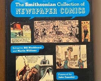 Book-  The Smithsonian Collection Of Newspaper Comics
