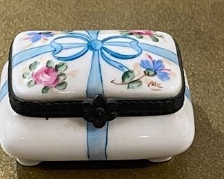 Limoges Porcelain  Pill Box