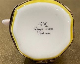 Limoges Porcelain  Pill Box