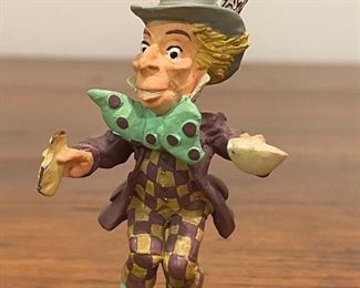 The Hamilton Collection
Alice & Wonderland Series
Sculpted By Mark Jones