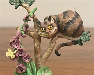 The Hamilton Collection
Alice & Wonderland Series
Sculpted By Mark Jones