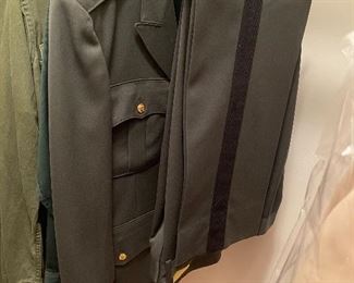 US Army Vietnam Uniforms & Hats