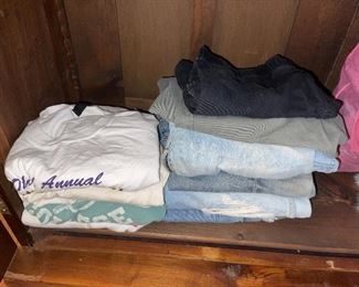 Mens & Women's Clothing 