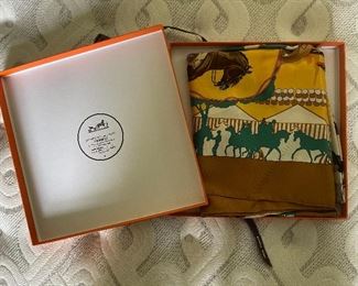 Hermés Scarf
Feria De Sevilla