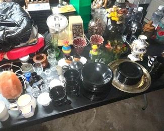 Assorted Kitchenware
