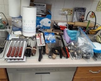 Flatware, kitchen knives and steak knives