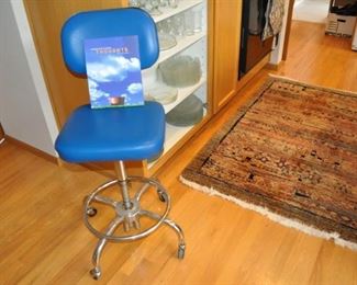 Ajusto vintage lab/drafting stool chair blue vinyl w/chrome legs and foot rests