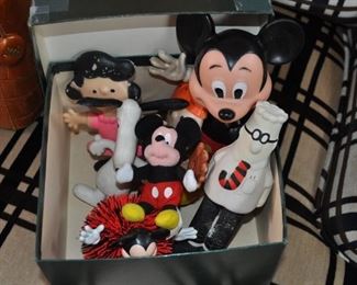 vintage Mickey Mouse and Snoopy/Charlie Brown/Lucy toys