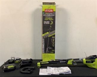 Located in: Chattanooga, TN
MFG Ryobi
Model RY40007VNM
Ser# LT20194N250040
Power (V-A-W-P) V - 40
15" Cordless String Trimmer
*Includes Battery & Charger*
*Sold As Is Where Is*
Tested - Works