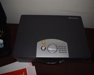 Sentry Safe Lock Box w/ Key