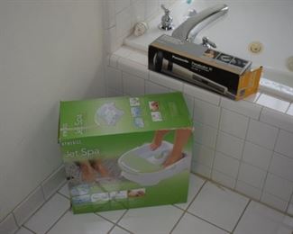 Foot Spa and Personal Massager