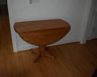 Oak Drop Leaf Table