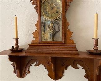Vintage mantle clock