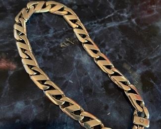 VERY NICE men's 14K white gold Italian designer Braccio. 35.5 grams