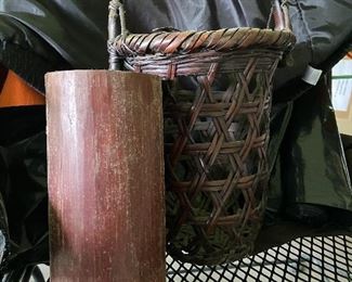 Ikebana basket with bamboo insert