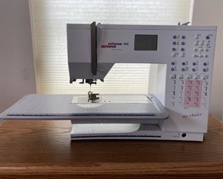 BERNINA VIRTUOSA 155 SEWING MACHINE