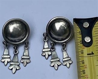 Retired James Avery Sterling Silver Earrings