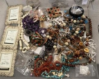 Lot Vintage Unresearched Jewelry and Other Smalls