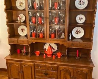 Solid Maple Vintage Ethan Allen Hutch (2-piece).