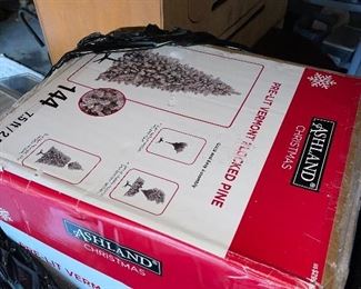 Ashland Christmas Tree