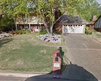 Oak Knools Circle House Pic