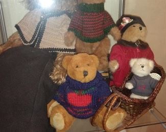 Vintage bears and dolls