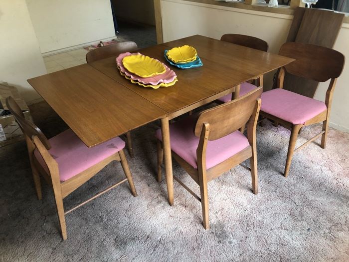 mid century table & chairs Mainline by Hooker
