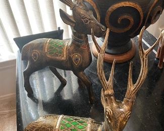 PR DECORATIVE DEER
