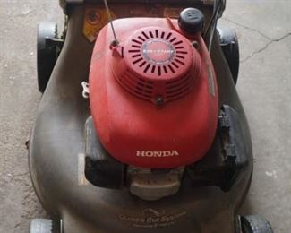 Honda harmony 2 Push mower Quadra cut with Easy start