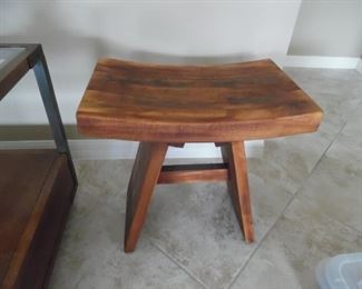 Solis Wood Stool