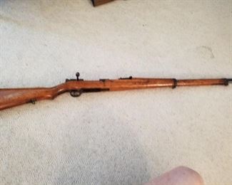 WW11 Japanese rifle,     600.00