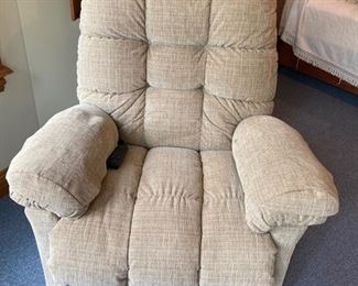 34 Lift Recliner