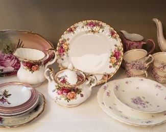 Old Country Roses Royal Albert