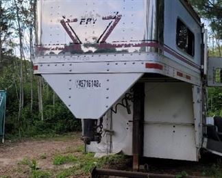 2000 Eby Horse Trailer (needs some work)