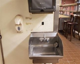 17in Hand Sink, Paper Towel Dispenser, Soap Dispenser