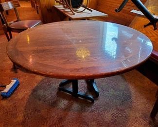 5ft Round Dining Table