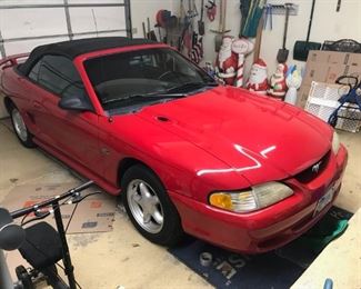 1994 Ford Mustang GT Convertible